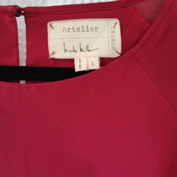 Nicole Miller silk, gathered sleeve dress, raspberry colour, size small - Picture 3 of 7